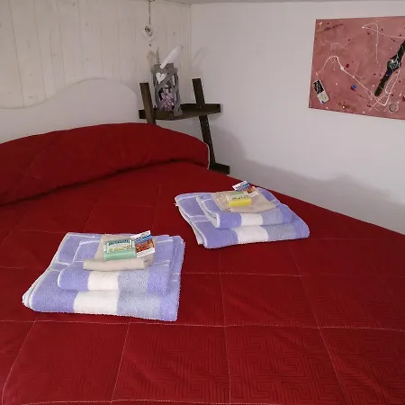 Caicai 4*
