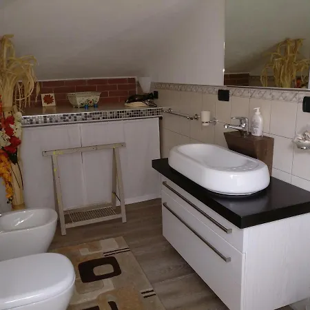 فندق مبيت وإفطار Caicai سالوزو